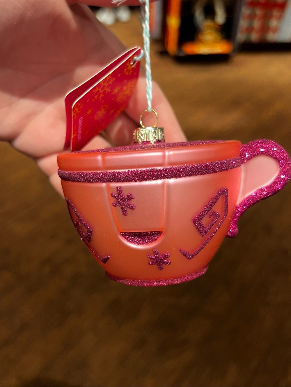 Disney Parks 2026 Alice In Wonderland Tea Cup Christmas Glass Ornament NEW